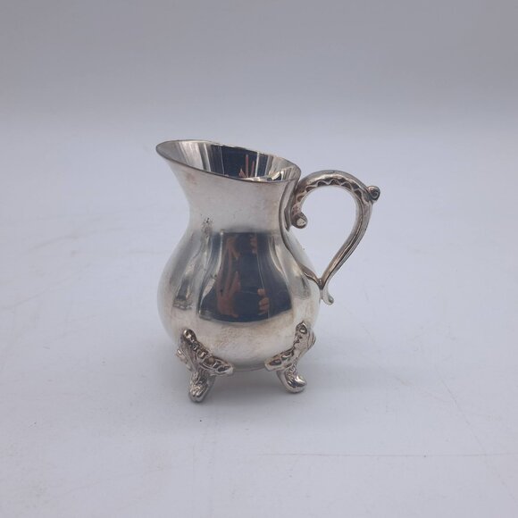 King's Plate Silver Plated Tea Set: Teapot, Creamer, Sugar Bowl & Platter - Picture 10 of 11